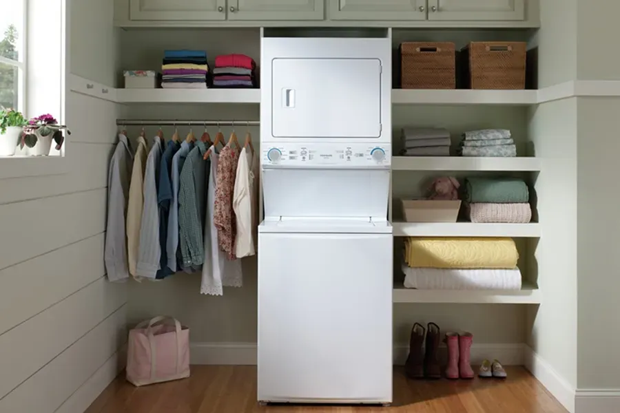 frigidaire-stacked-washer-dryer-FLCE7522AW